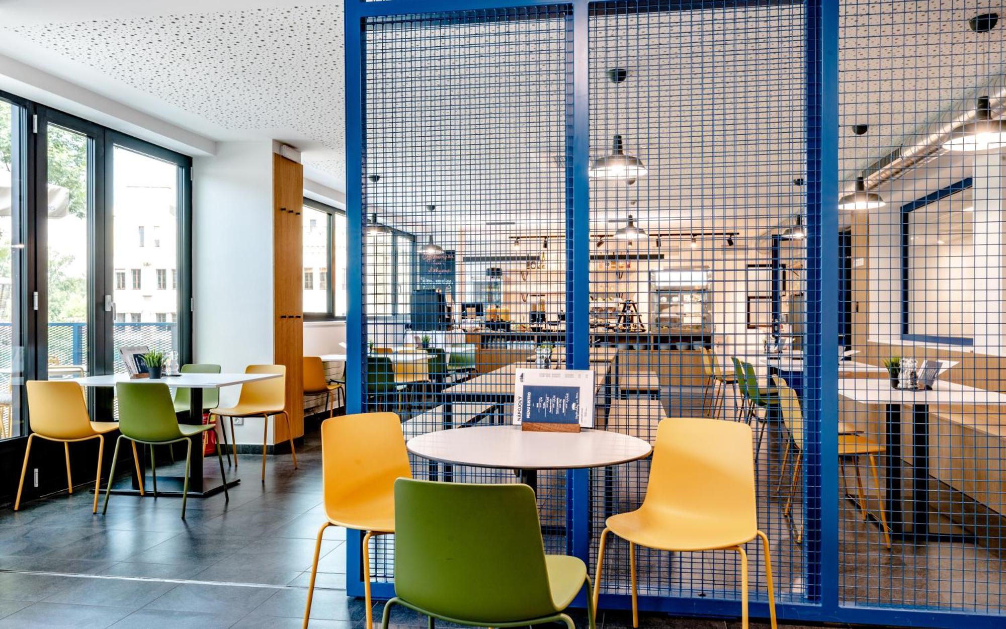 Hotel Active Stadium Lovosice Buitenkant foto