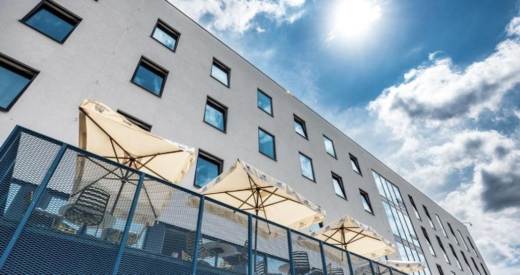 Hotel Active Stadium Lovosice Buitenkant foto